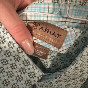 Ariat Wrinkle Free Blue Patterned Shirt